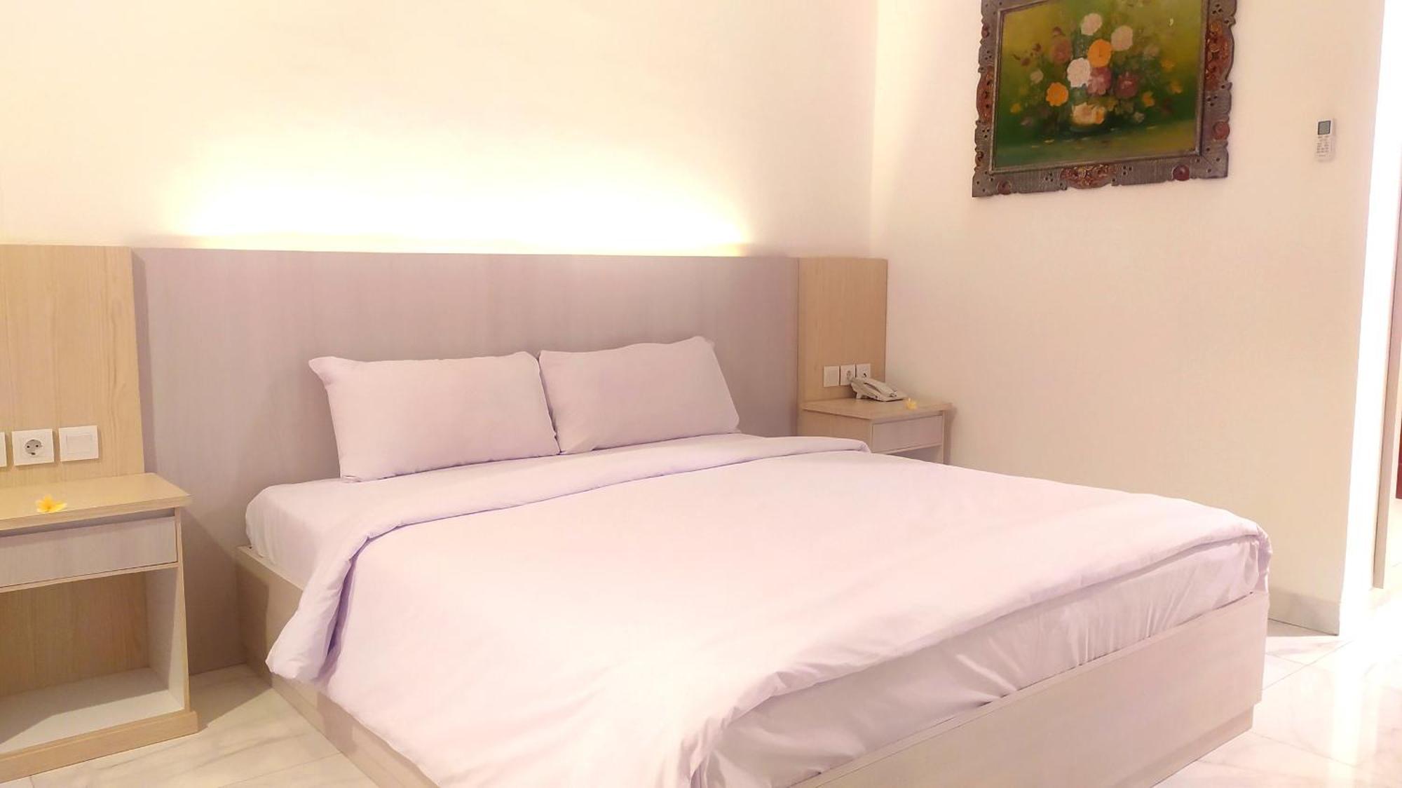 Puri Lovina Hotel Ngoại thất bức ảnh