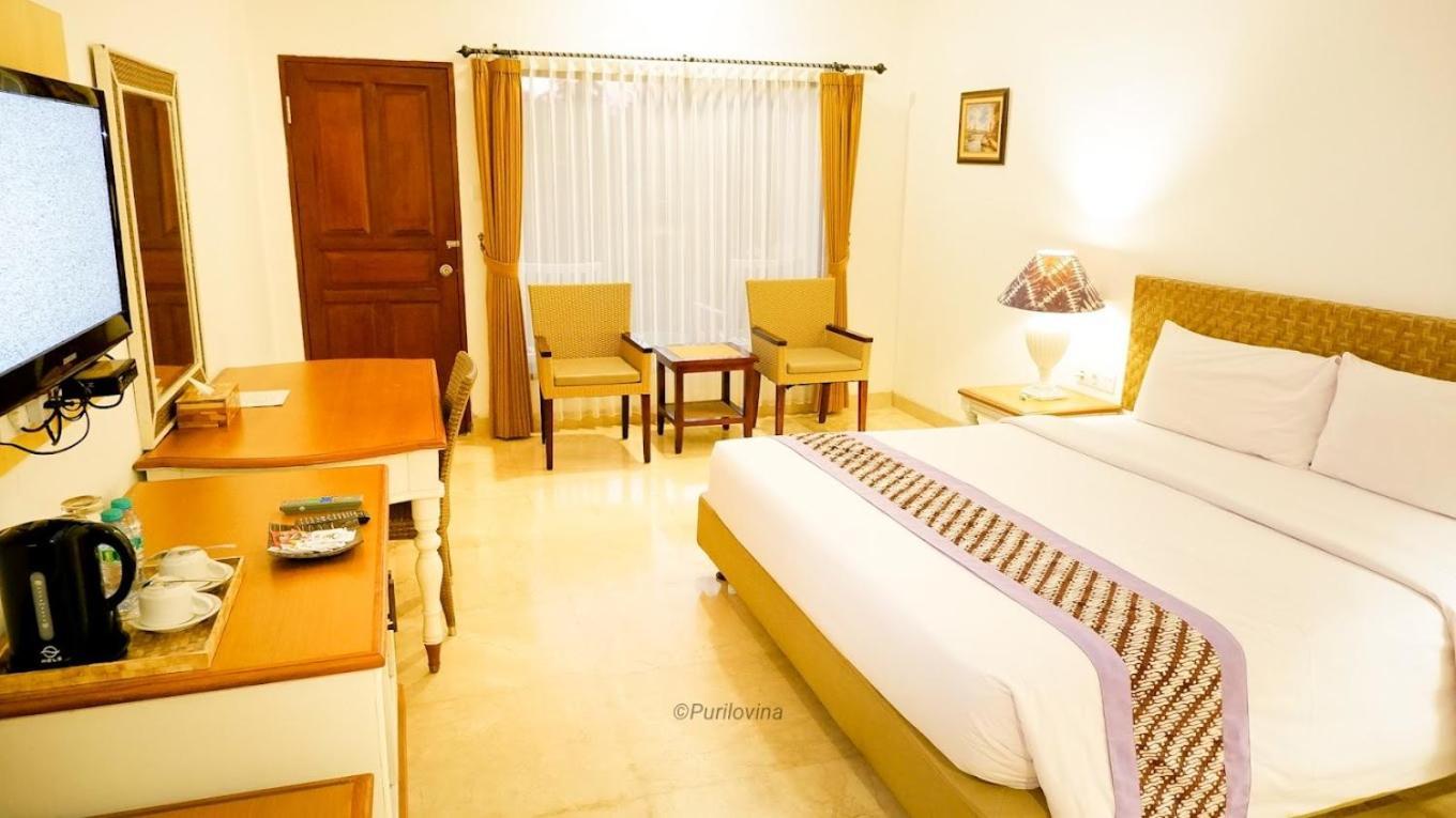 Puri Lovina Hotel Ngoại thất bức ảnh
