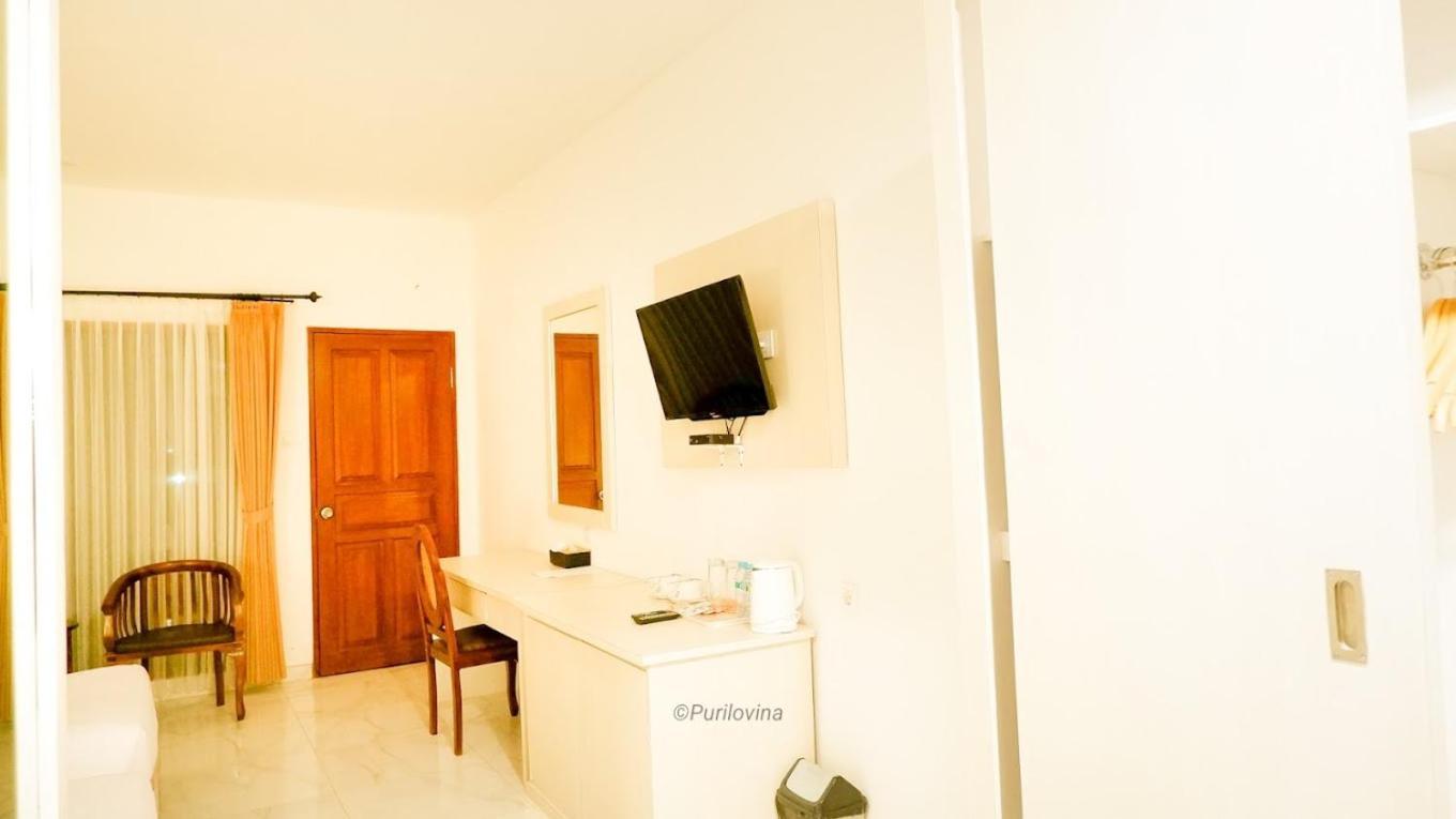 Puri Lovina Hotel Ngoại thất bức ảnh
